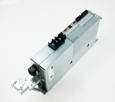 Многоосевой сервоусилитель SEW EURODRIVE MXA82A-032-503-00/F/XGS11A